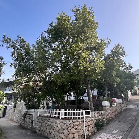 Sea Breeze Starigrad Paklenica