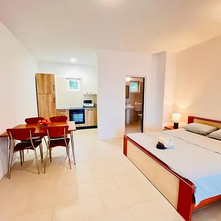 Sea Breeze Starigrad Paklenica