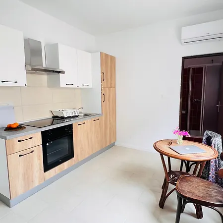Sea Breeze Apartment Starigrad Paklenica