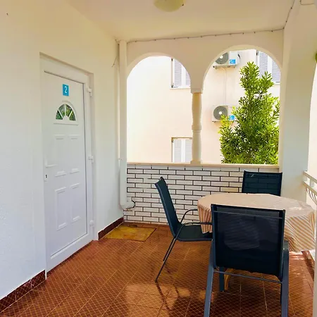 Apartment Sea Breeze