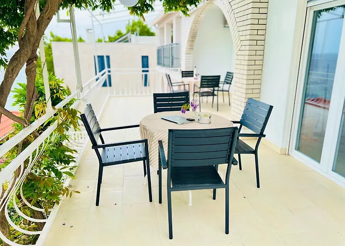 Sea Breeze Appartement *